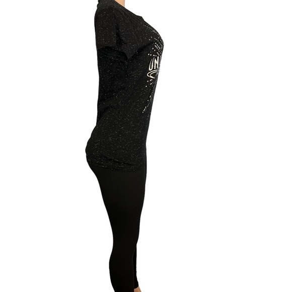 Universal Studios Florida Black & Silver Short Sleeve Top - Picture 4 of 8